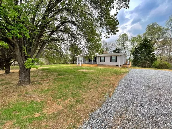 Ridgeway, VA 24148,1953 Old Sand RD