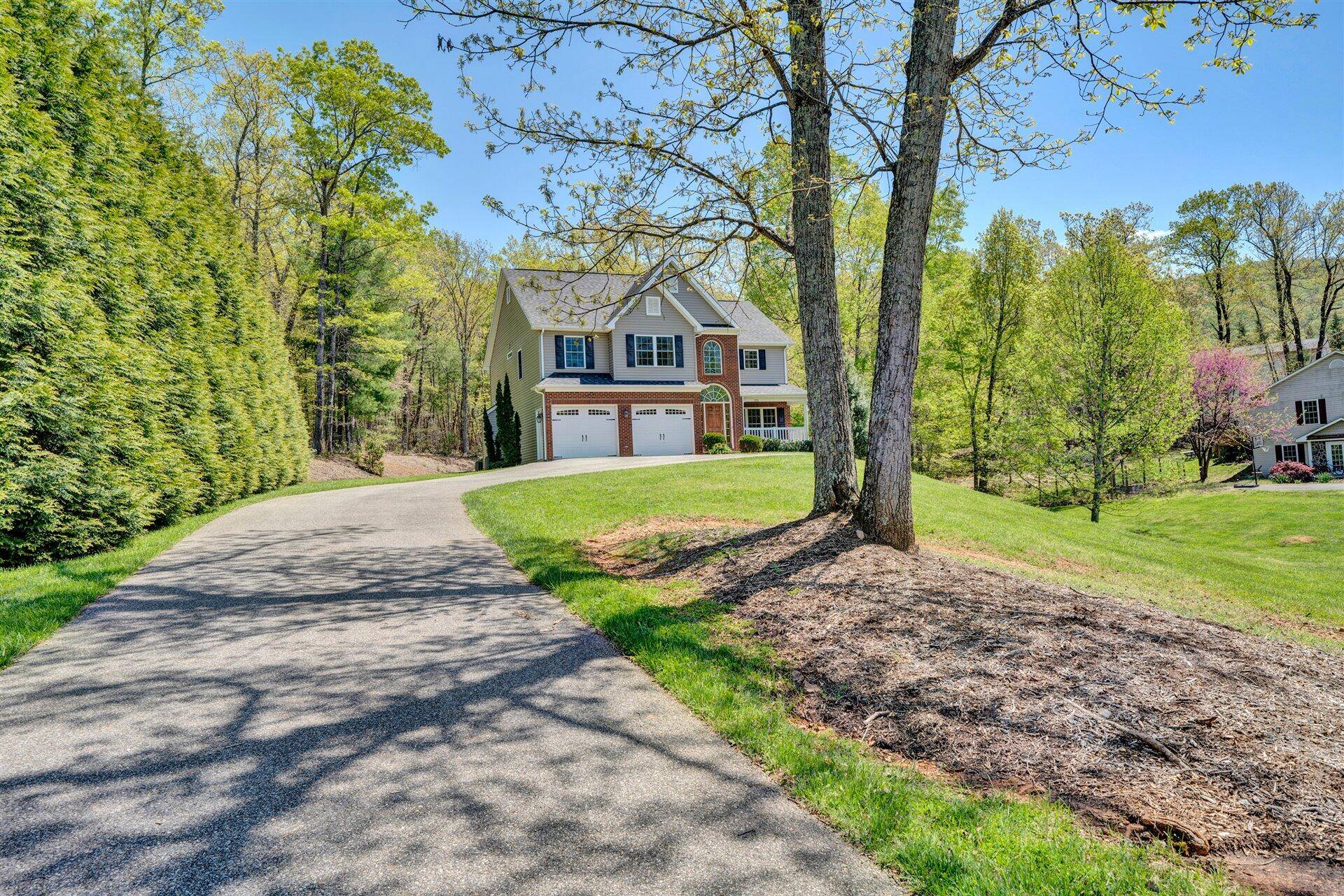 115 Concord CIR, Rocky Mount, VA 24151