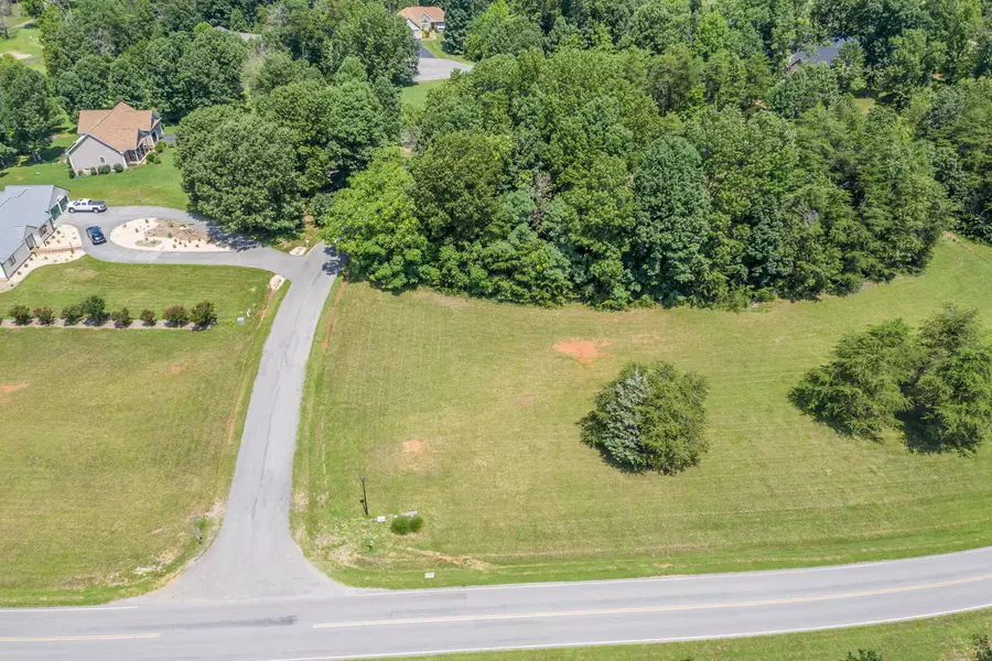 Lot 39 Spyglass LN, Huddleston, VA 24104