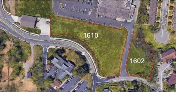 Roanoke, VA 24014,1602,1610 Rutrough RD SE