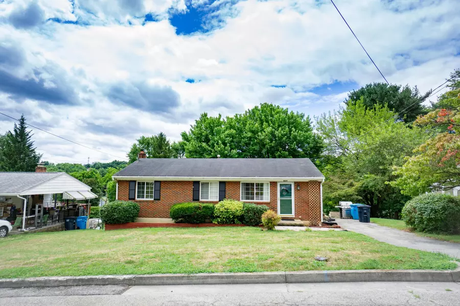 3918 Wilmont AVE, Roanoke, VA 24017