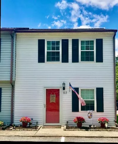 63 Tinkerview DR, Cloverdale, VA 24077