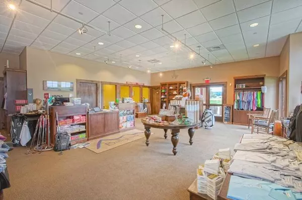 Roanoke, VA 24014,3888 Ballyhack TRL