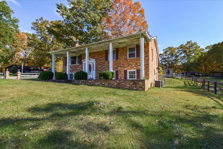 2045 Statler RD, Montvale, VA 24122