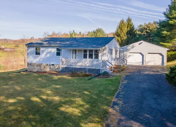 Copper Hill, VA 24079,463 Hummingbird LN