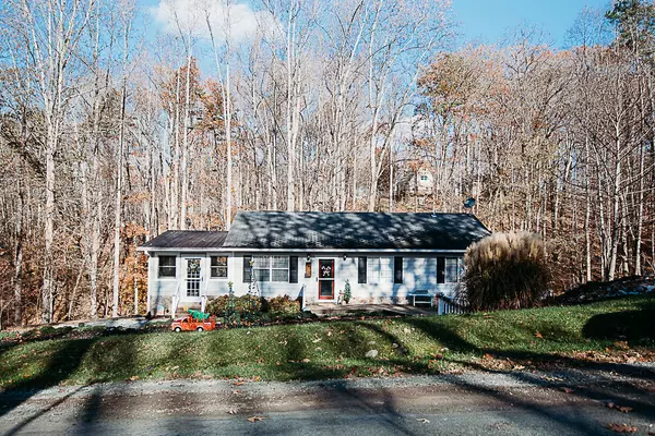 Hardy, VA 24101,983 Old Mill DR