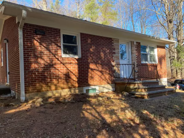 Floyd, VA 24091,4046 Floyd Hwy