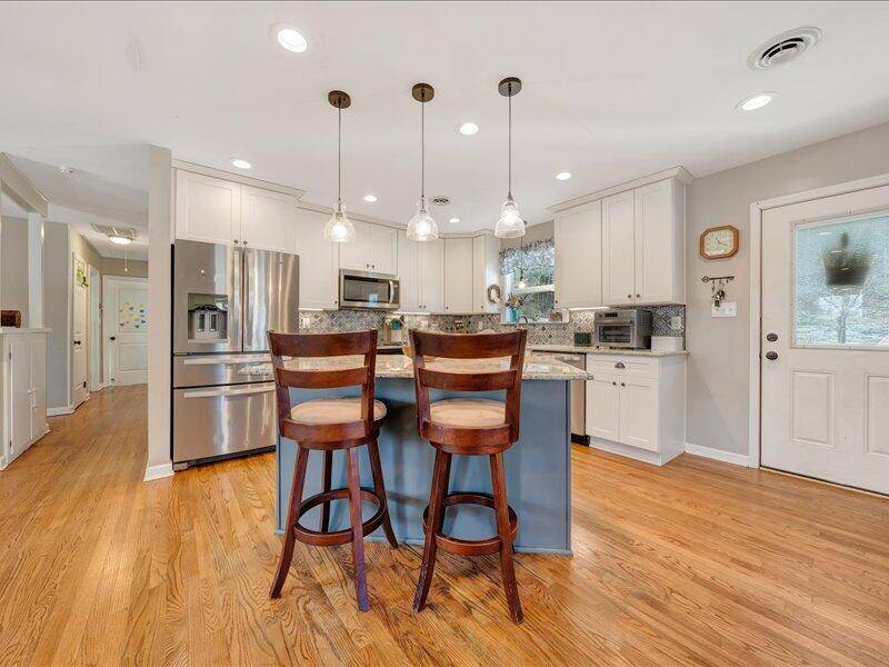 Roanoke, VA 24018,1901 Brookfield DR