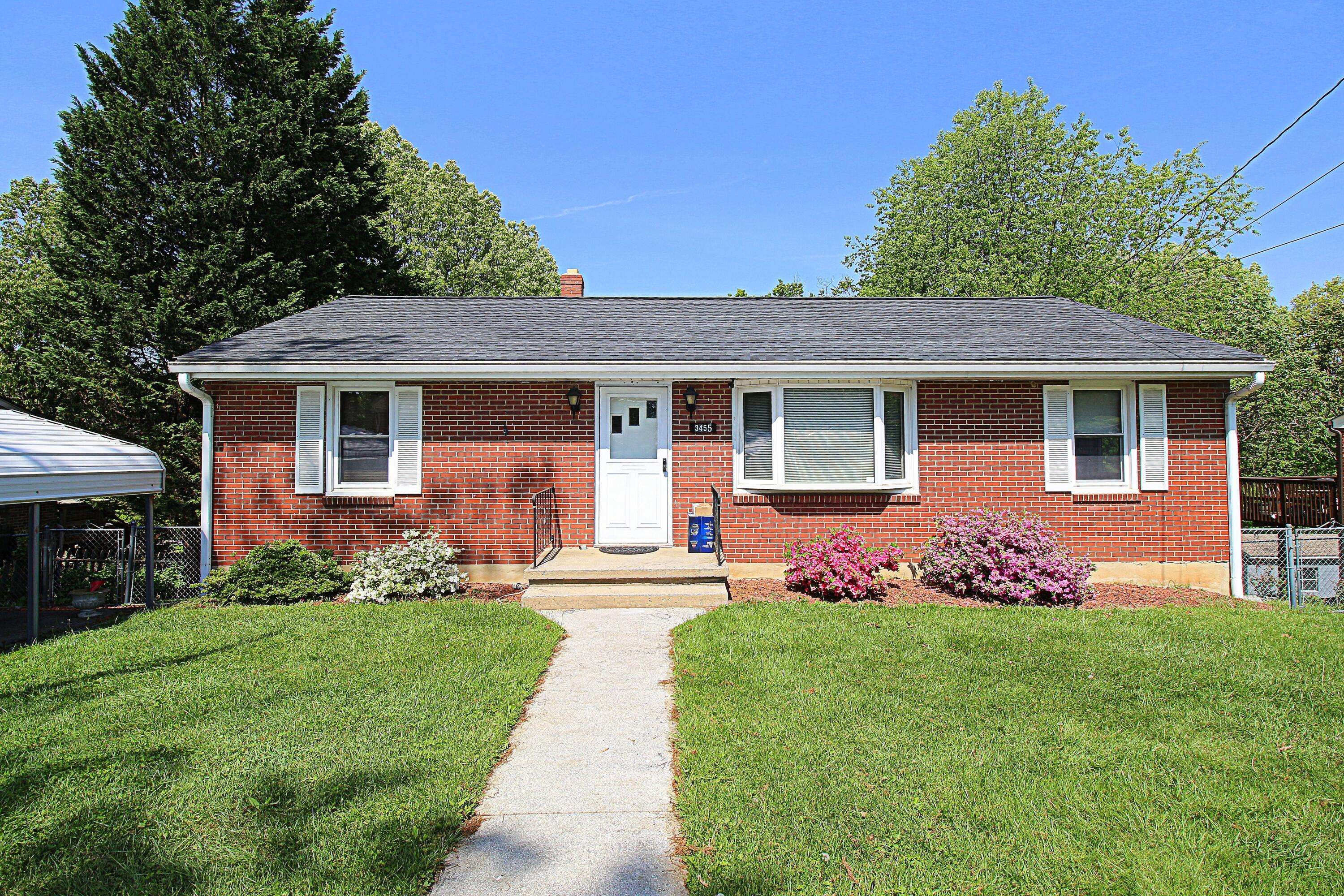 3455 Richards BLVD, Roanoke, VA 24018