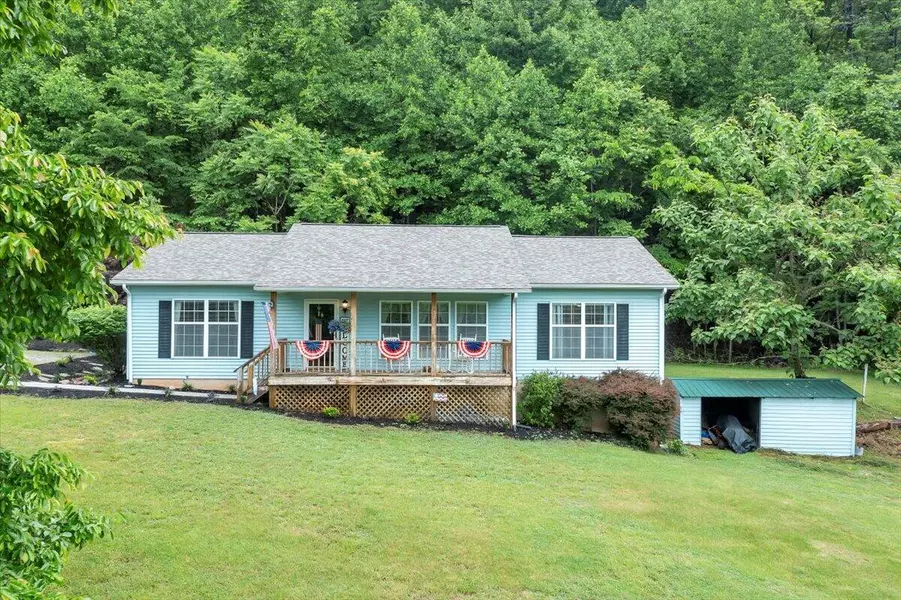 2797 Mountain Valley RD, Vinton, VA 24179