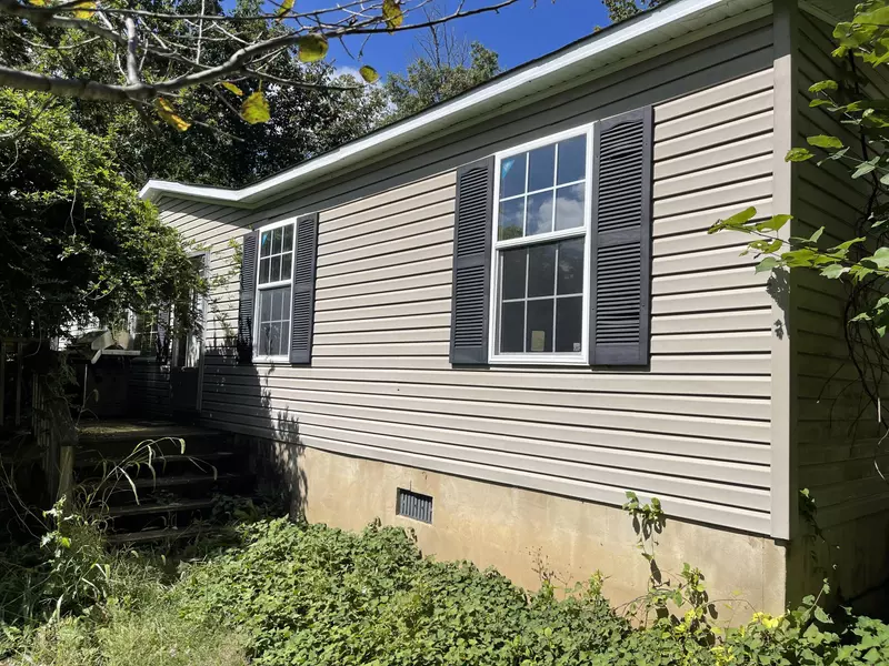 3712 Sunflower RD, Pilot, VA 24138