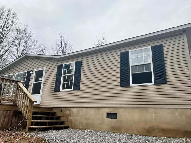 3712 Sunflower RD, Pilot, VA 24138