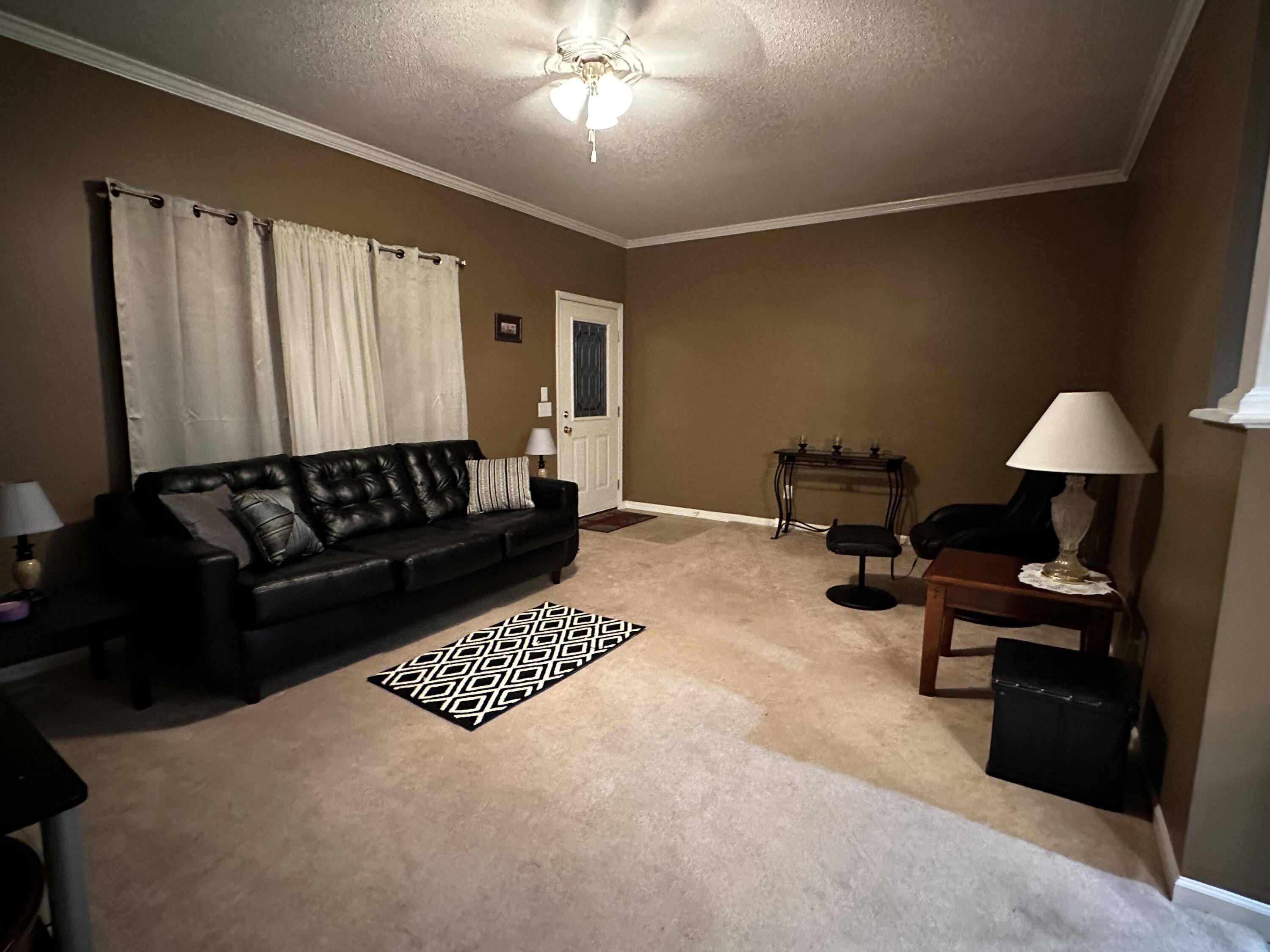 Moneta, VA 24121,1017 Cinnamon Ridge RD