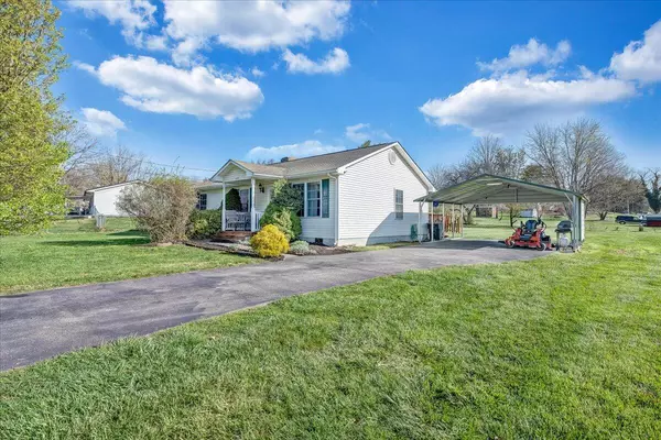 1605 Wadsworth ST, Radford, VA 24141