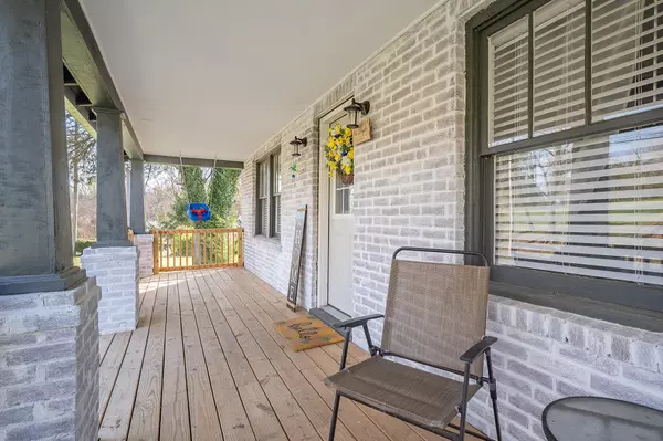 Amherst, VA 24521,210 Depot ST