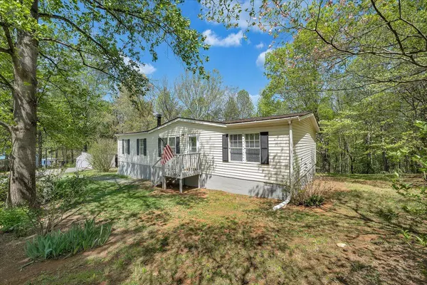 Thaxton, VA 24174,304 Fairdale DR