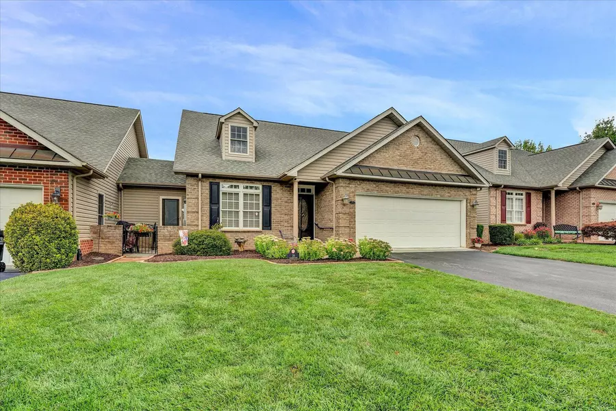 28 Pondview CT, Daleville, VA 24083