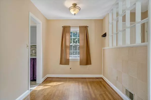 2549 Brambleton AVE Roanoke, VA 24015