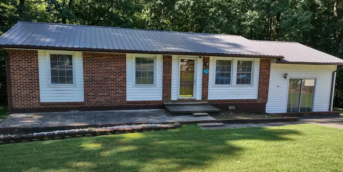 Ridgeway, VA 24148,134 Commodore CT