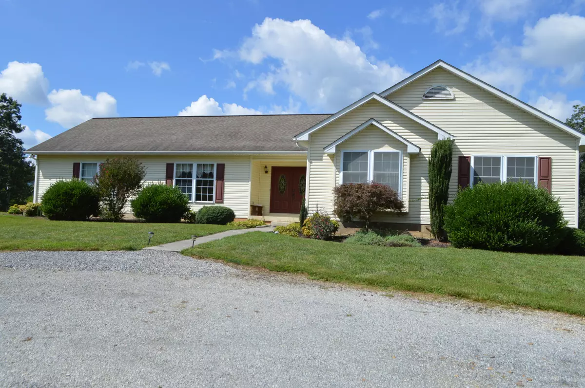 New Castle, VA 24127,271 Camp Mitchell RD