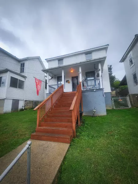 809 Brussels AVE, Clifton Forge, VA 24422