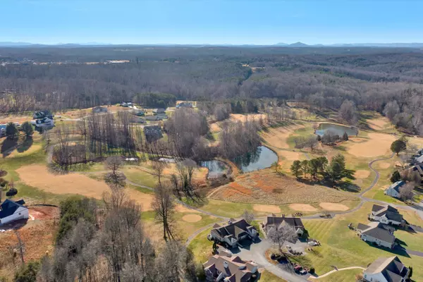 Hardy, VA 24101,60 Scarlett ST