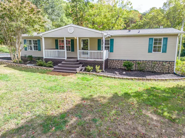 Thaxton, VA 24174,2165 Murray Hollow RD