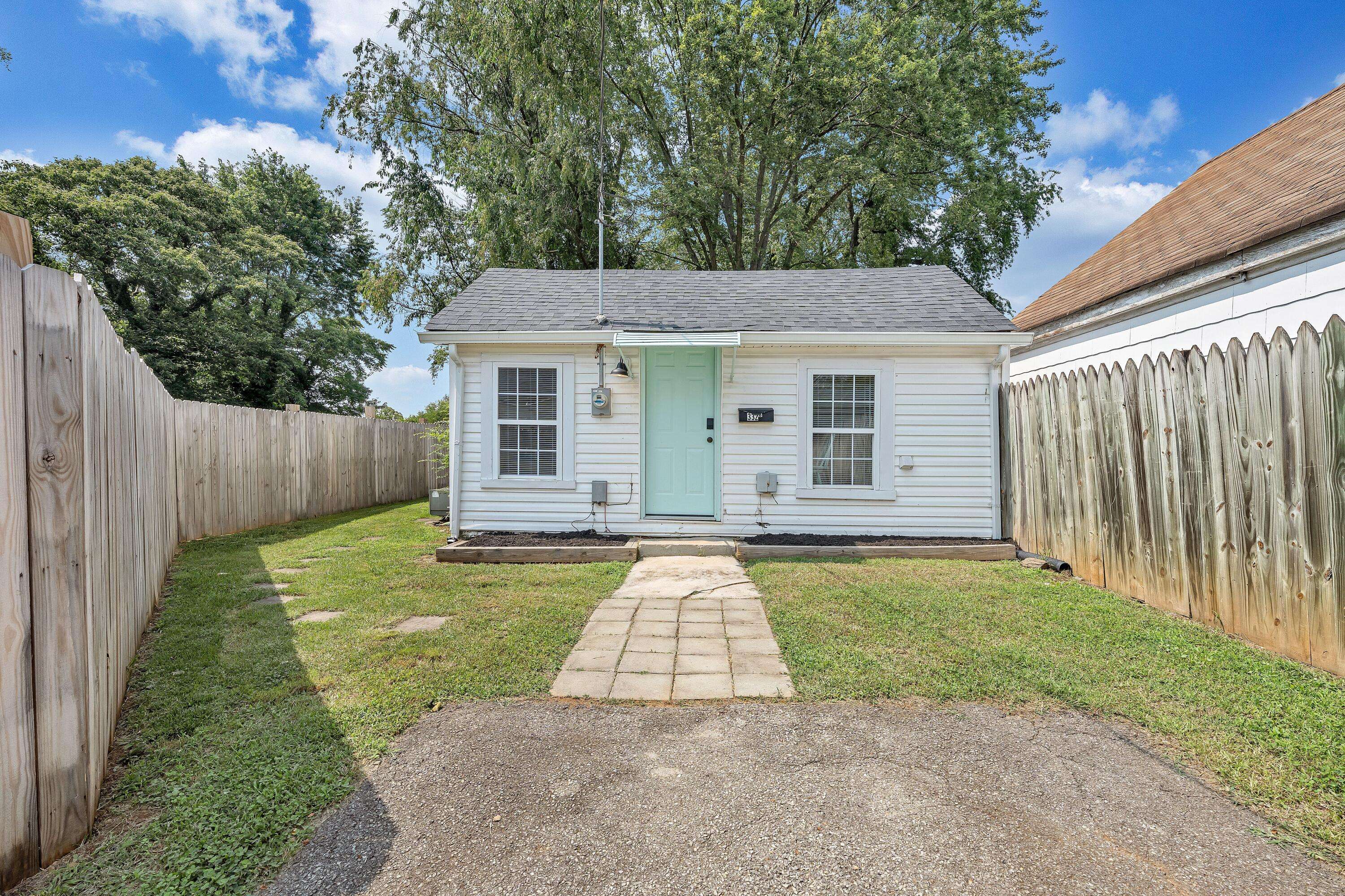 Roanoke, VA 24012,332 Fugate RD