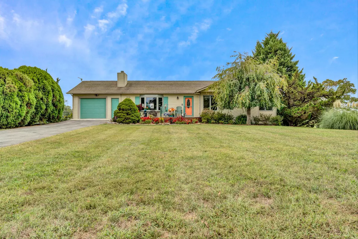 Bedford, VA 24523,5181 Shingle Block RD