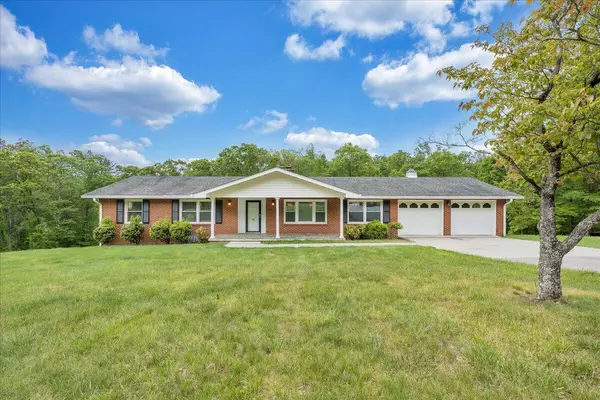 5298 Glenvar Heights BLVD,  Salem,  VA 24153