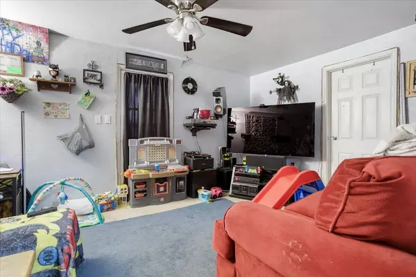 Vinton, VA 24179,330 10th ST