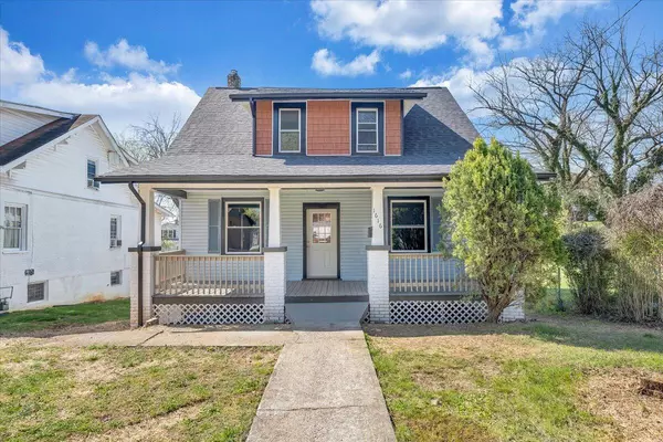 1616 Carroll AVE, Roanoke, VA 24017