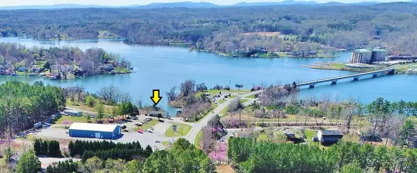 Moneta, VA 24121,1027 Waterwheel DR