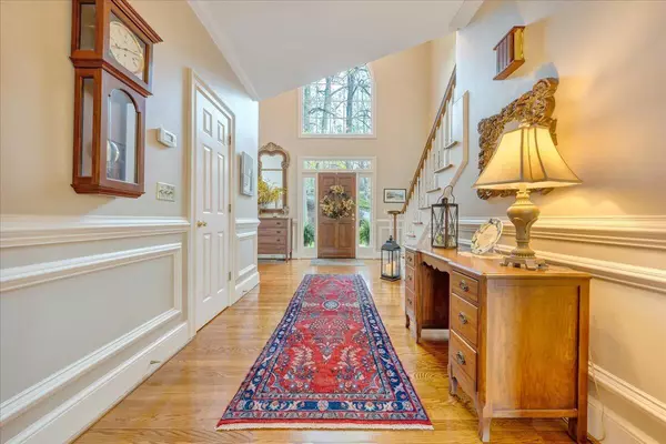 Roanoke, VA 24018,8115 Vista Forest DR