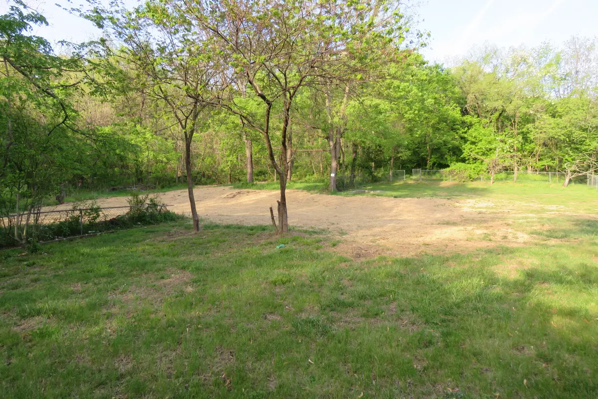 Salem, VA 24153,336/340 Schrader ST