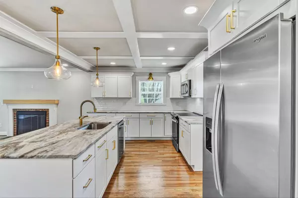 Roanoke, VA 24018,4718 FOXHALL CIR