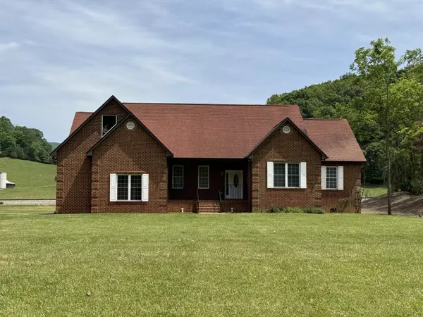 Buchanan, VA 24066,3772 Lithia RD