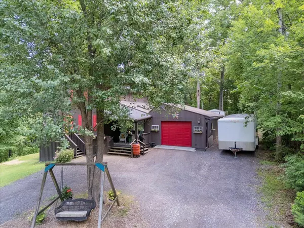 Boones Mill, VA 24065,8732 Oakwood DR