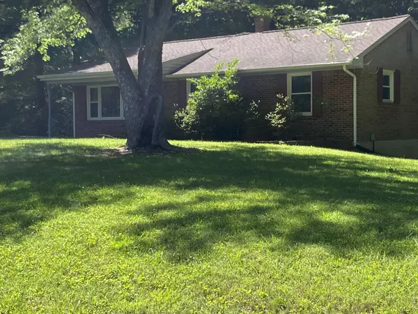 117 Forest Ridge DR,  Vinton,  VA 24179