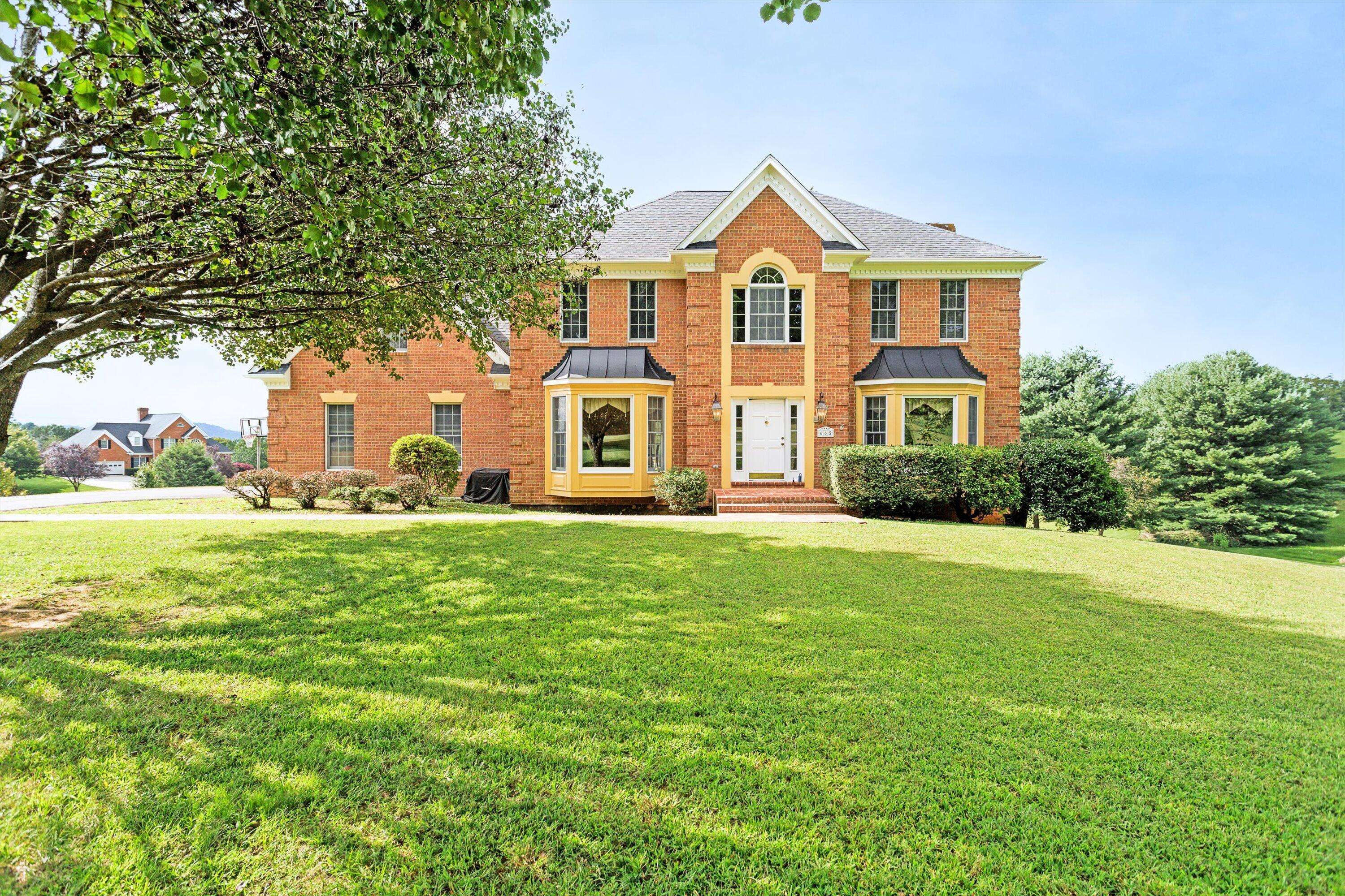 665 Plantation DR, Fincastle, VA 24090