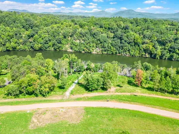 Lot 10 Springsteen CIR, Hardy, VA 24101