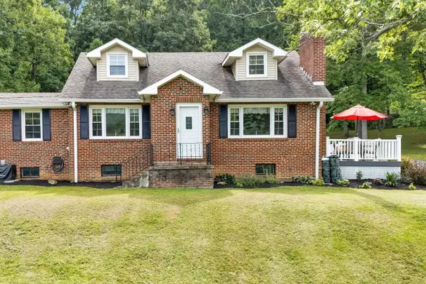21 Dorseys Knoll LN, Buchanan, VA 24066