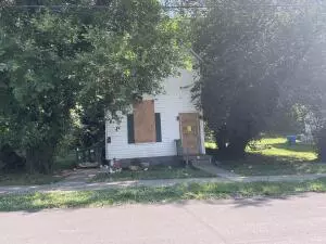 Roanoke, VA 24013,502 Dale AVE