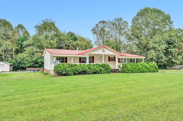 20 Mcdonald RD, Wirtz, VA 24184