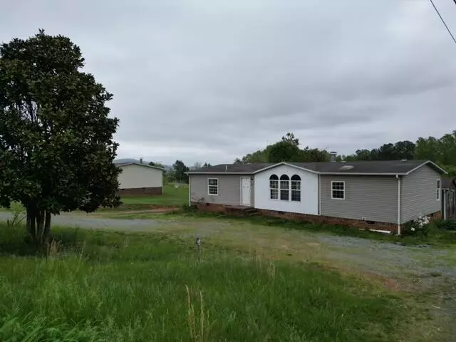 Glade Hill, VA 24092,5004 Colonial Tpke