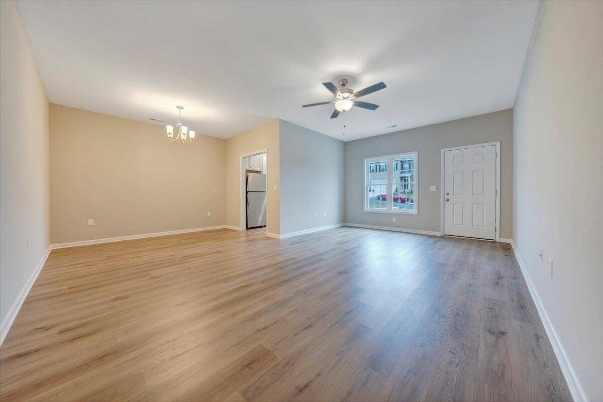 Roanoke, VA 24012,5721 Huntridge RD