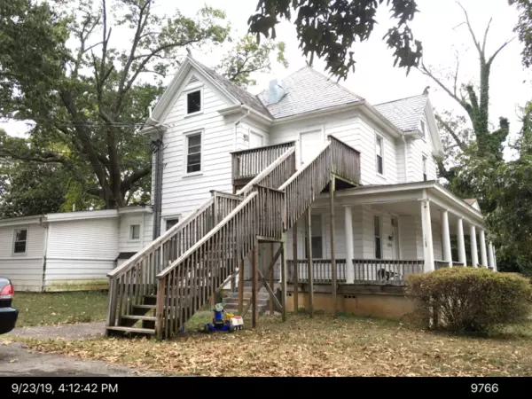 1926 E Main ST #& 1928, Salem, VA 24153