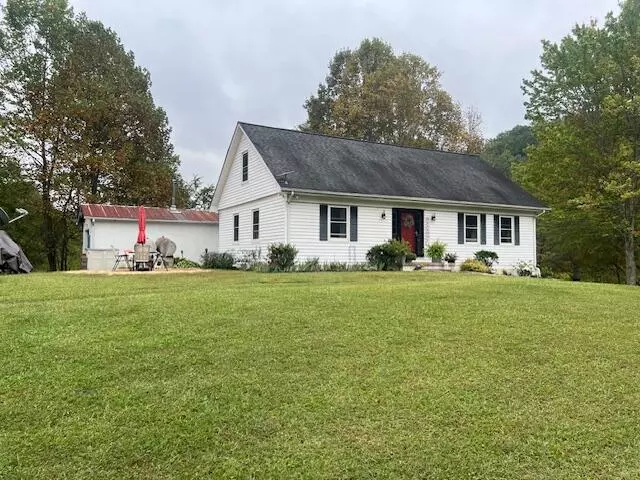 5009 Dobyns RD, Claudville, VA 24076