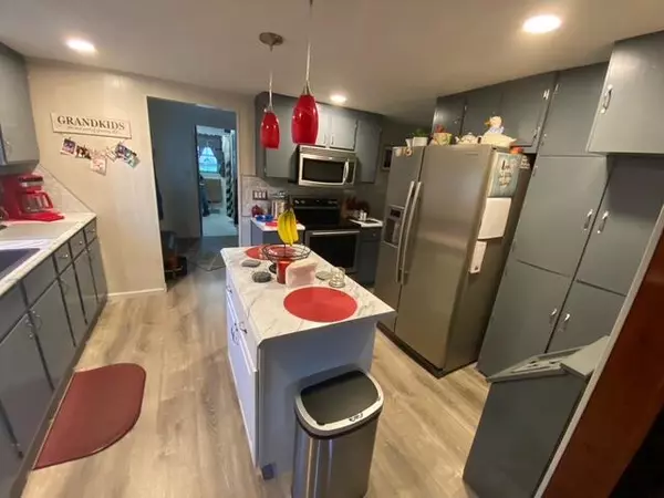 Bassett, VA 24055,2095 Columbus DR