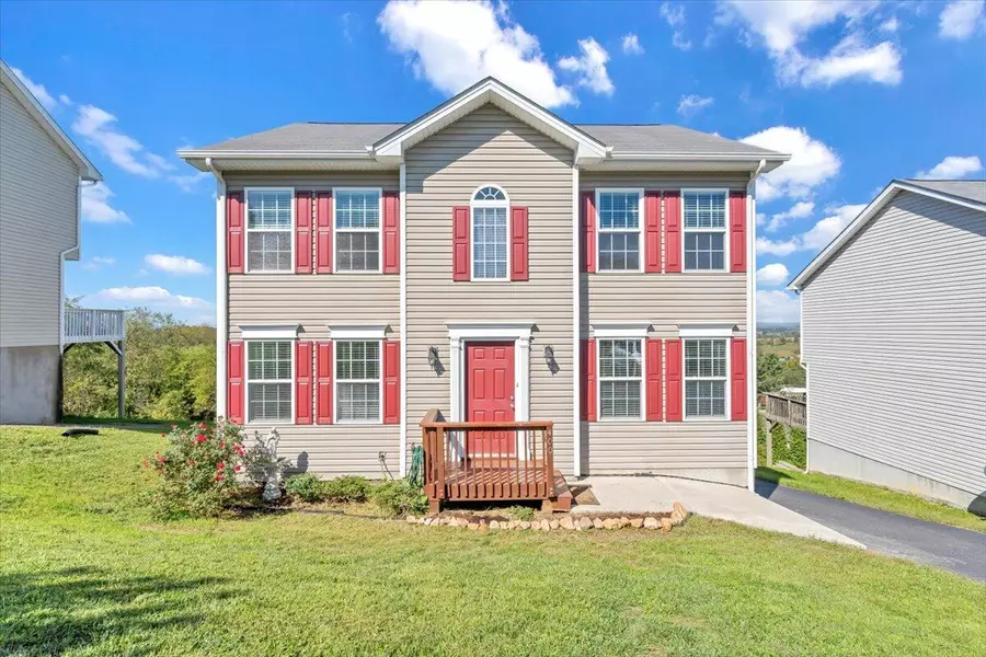 400 Chelsea Loop, Christiansburg, VA 24073